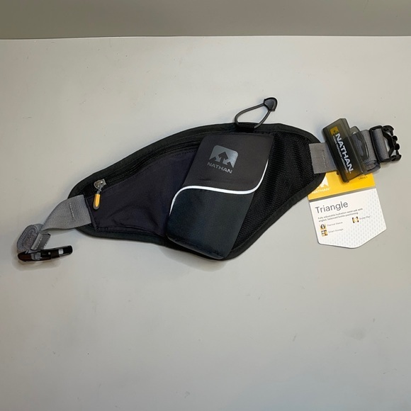 Nathan Triangle unisex hydration waist pack NWT - Picture 1 of 7